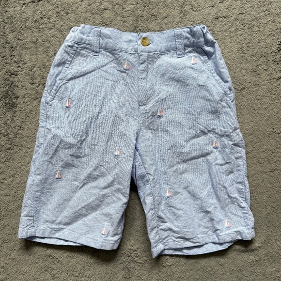 Size 8 Janie and Jack Boys’ Blue Embroidered Sailboat Short - Picture 1 of 3